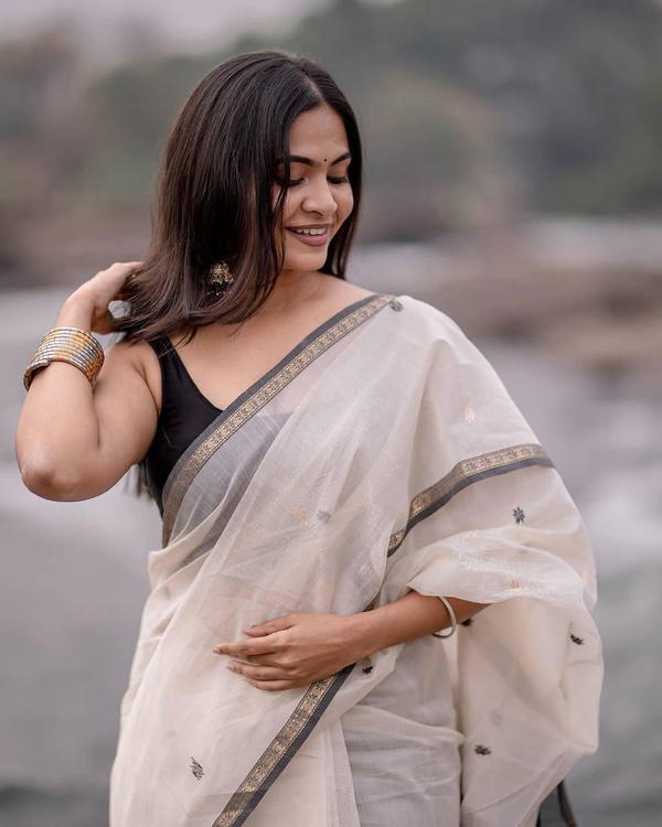 SF 907 By Laabh Creation Designer Premium Saree Wholesaler In India