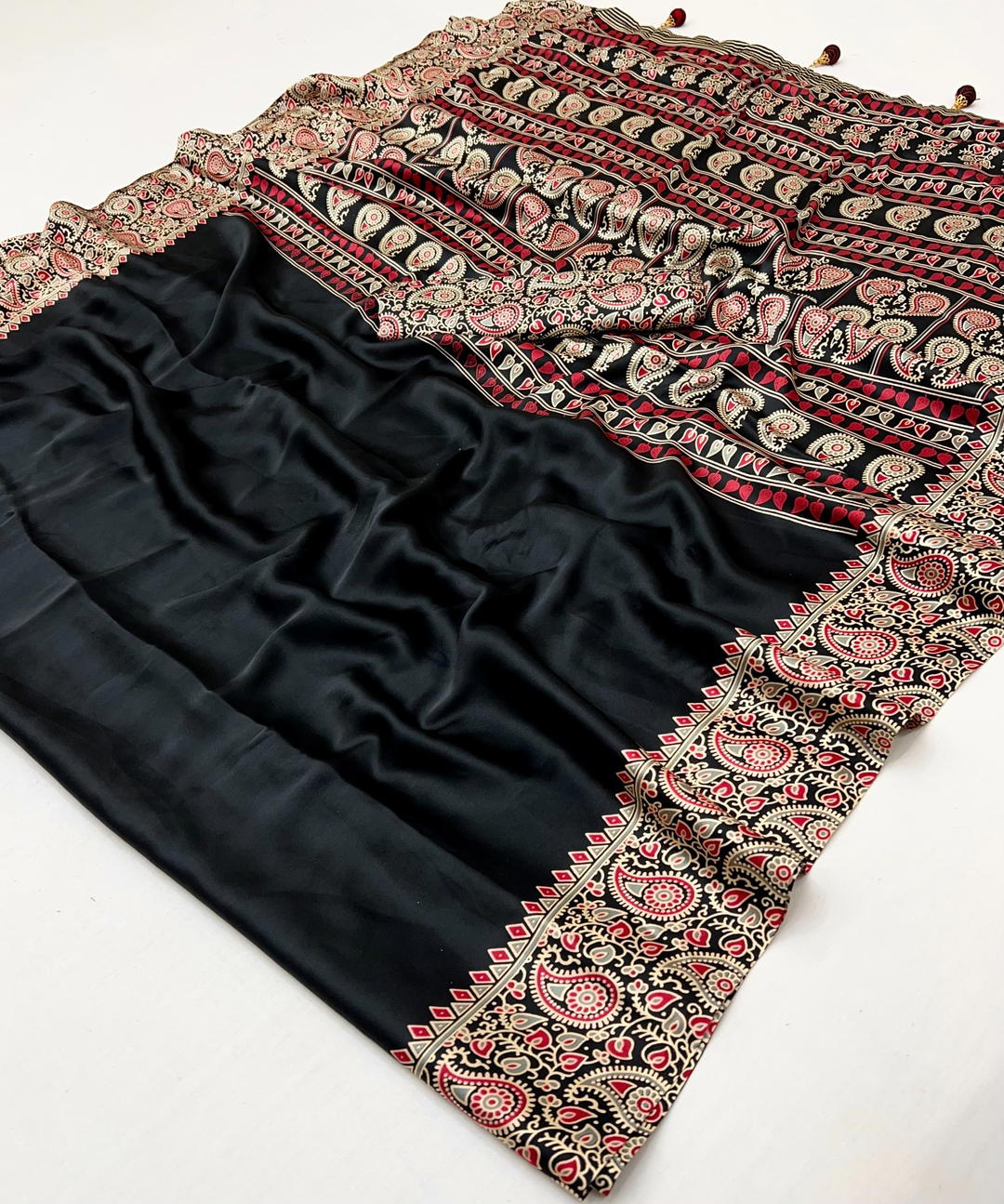 Ajrakh Luxe 2 By Saumeel Tex Designer Premium Saree Wholesaler In India 1