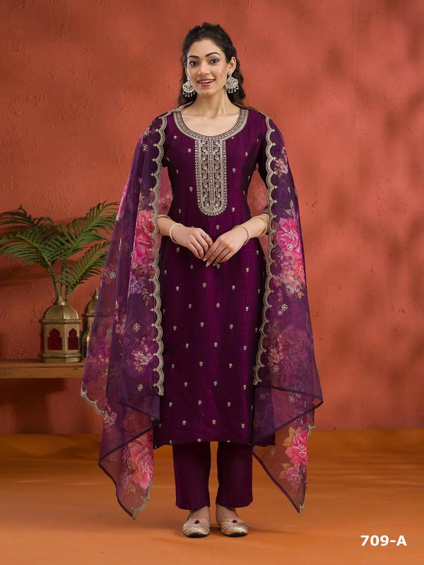 Sitarah 709 By Om Sai Designer Salwar Kameez Wholesaler In India