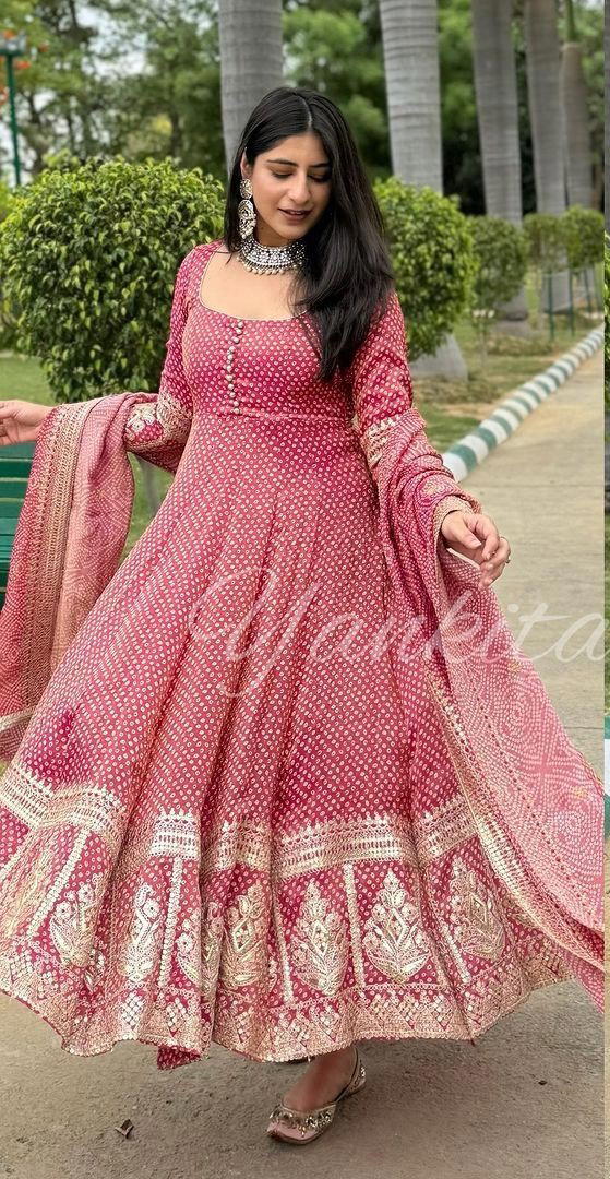 SR 1617 BY SAGAR IMPEX FAUX GEORGETTE WITH DIGITAL PRINT GOWNS EXPORTER INDIA