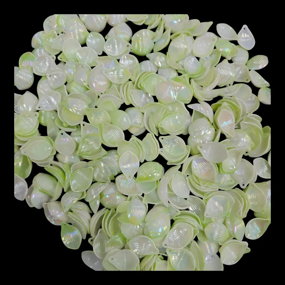 Pearl Petals_02 1
