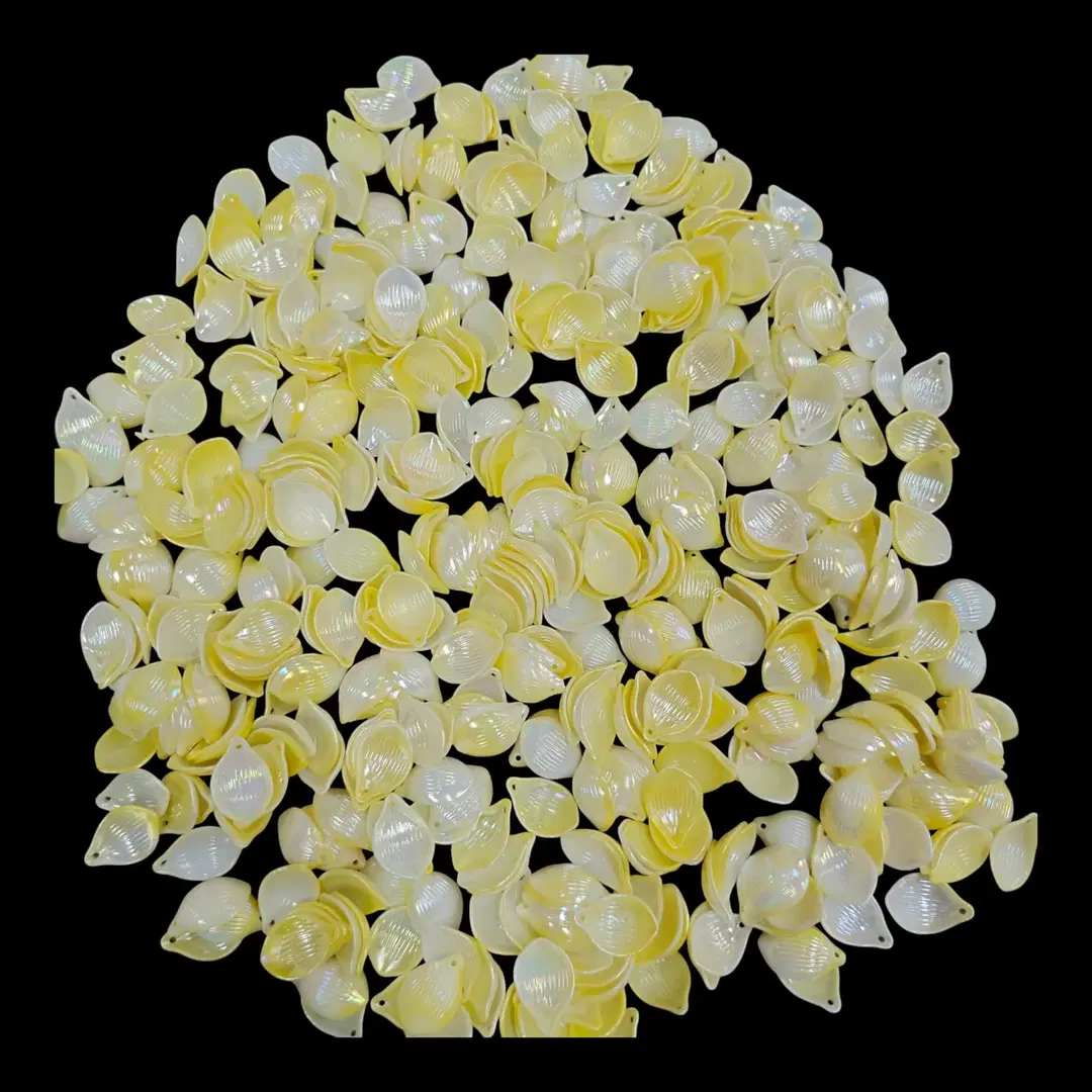 Pearl Petals_04 1