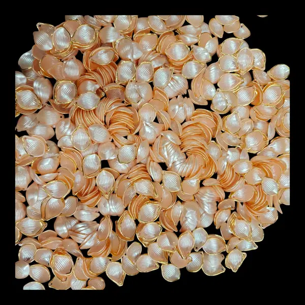 Pearl Petals_06