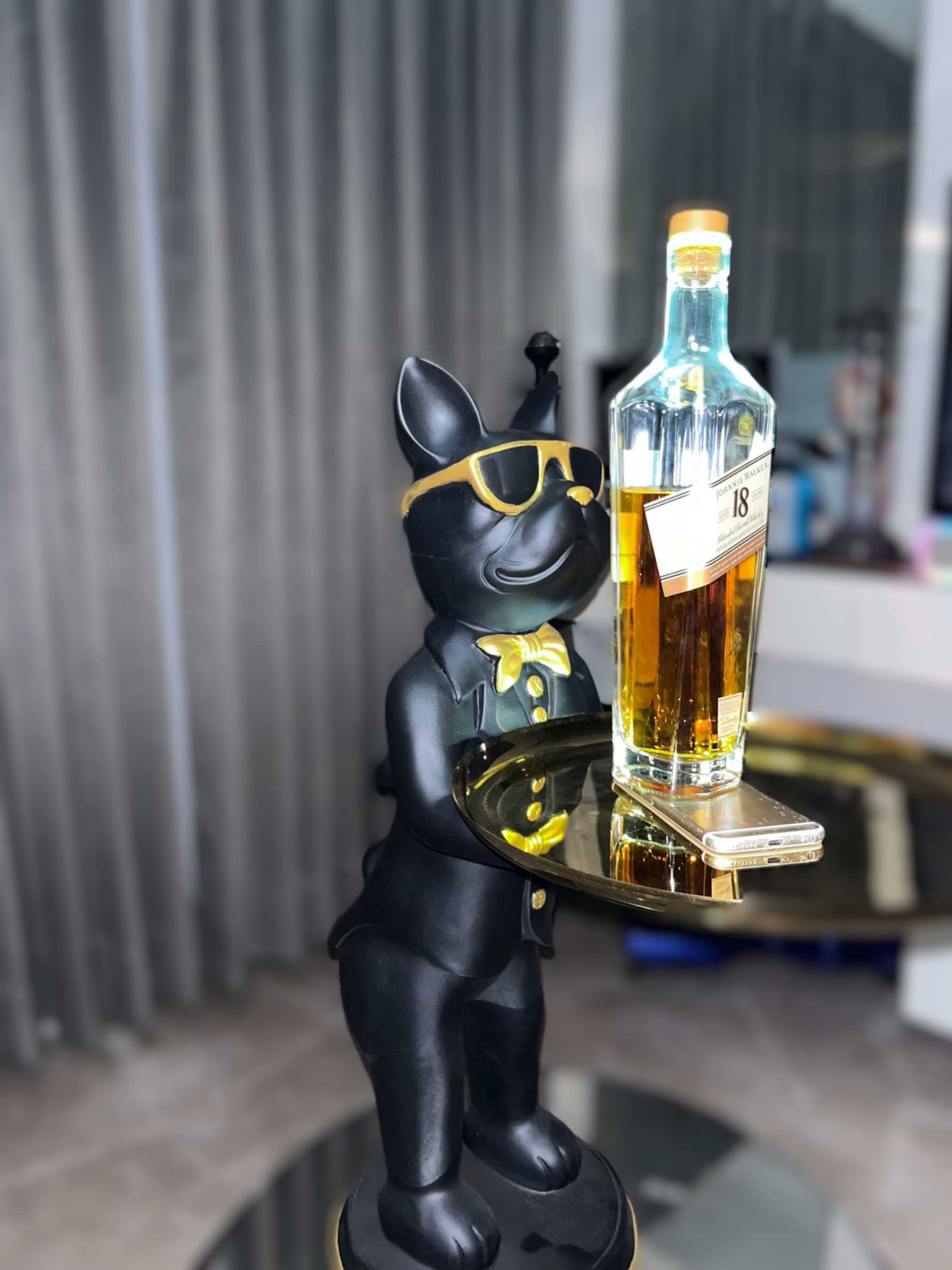 Charlie Dog With Tray 1