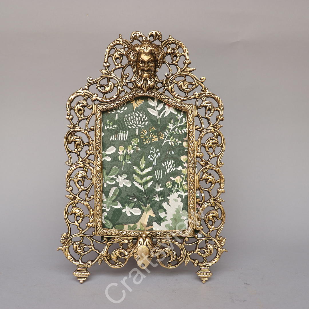 Brass Ornate Photo Frame 1