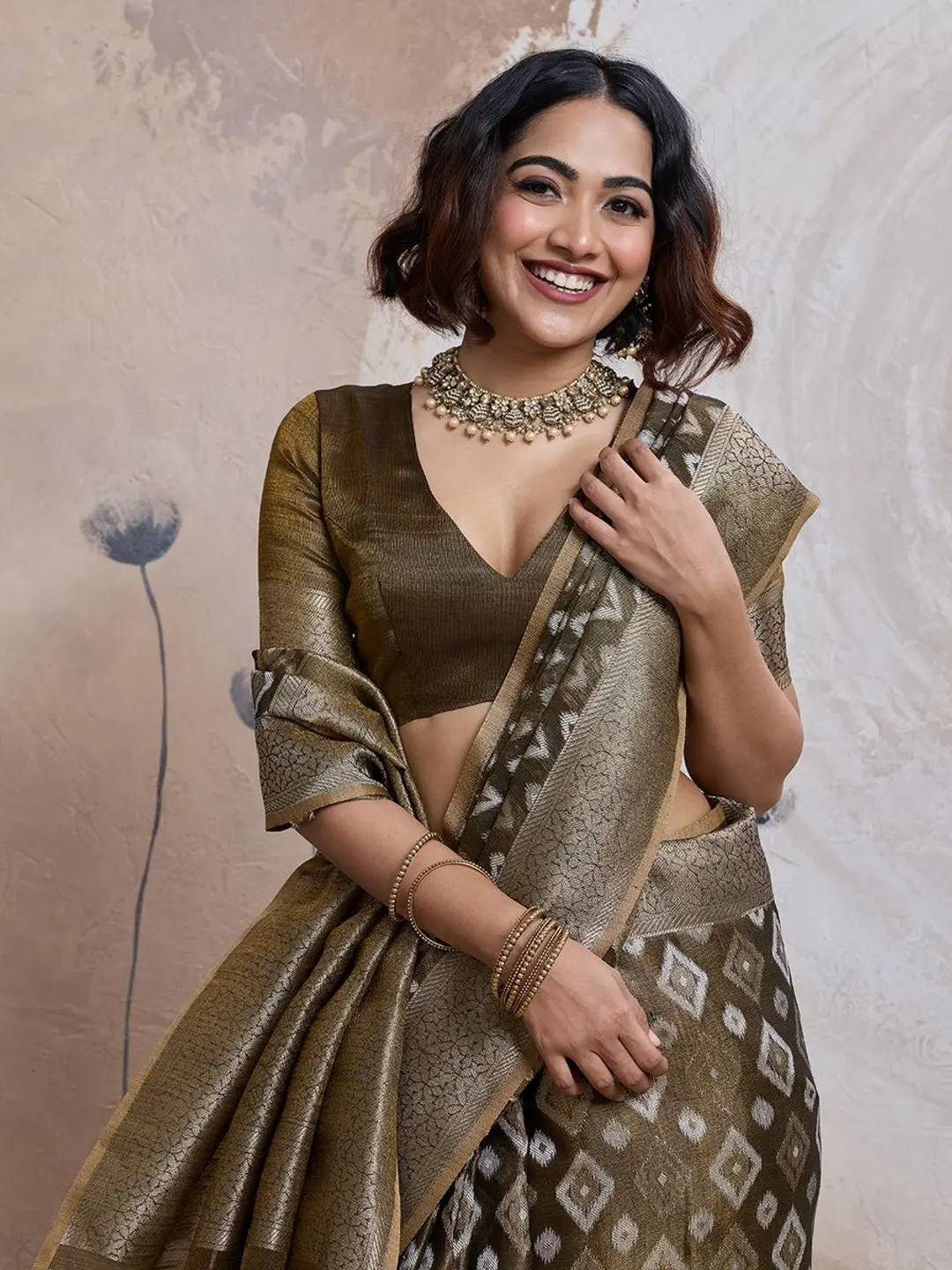 BFM Mehandi Tissue Geometric Woven Design Zari Banarasi Saree For Women 1