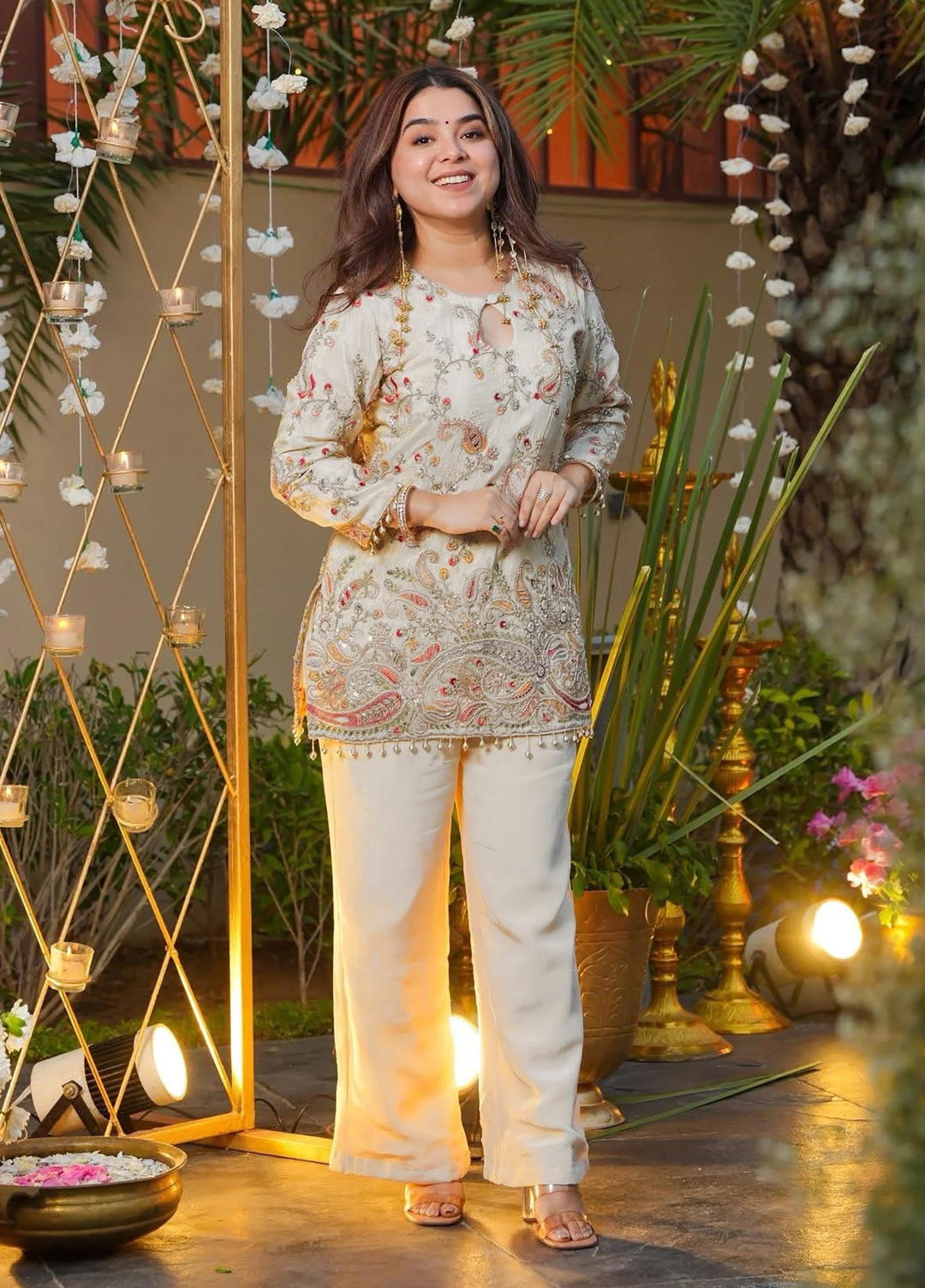 Off-White Pranavi Suit 1