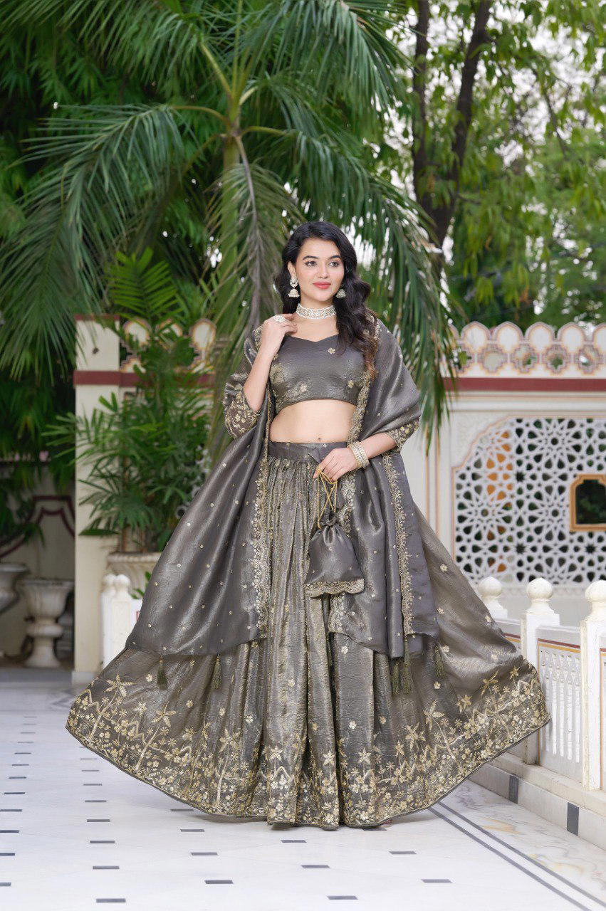 LUSTROUS GOLD CRUSH LEHENGA CHOLI 1
