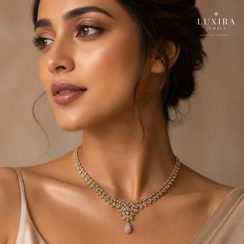 Signature Pearl Necklace
