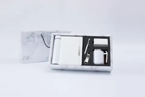White Marble Edition Gift Set